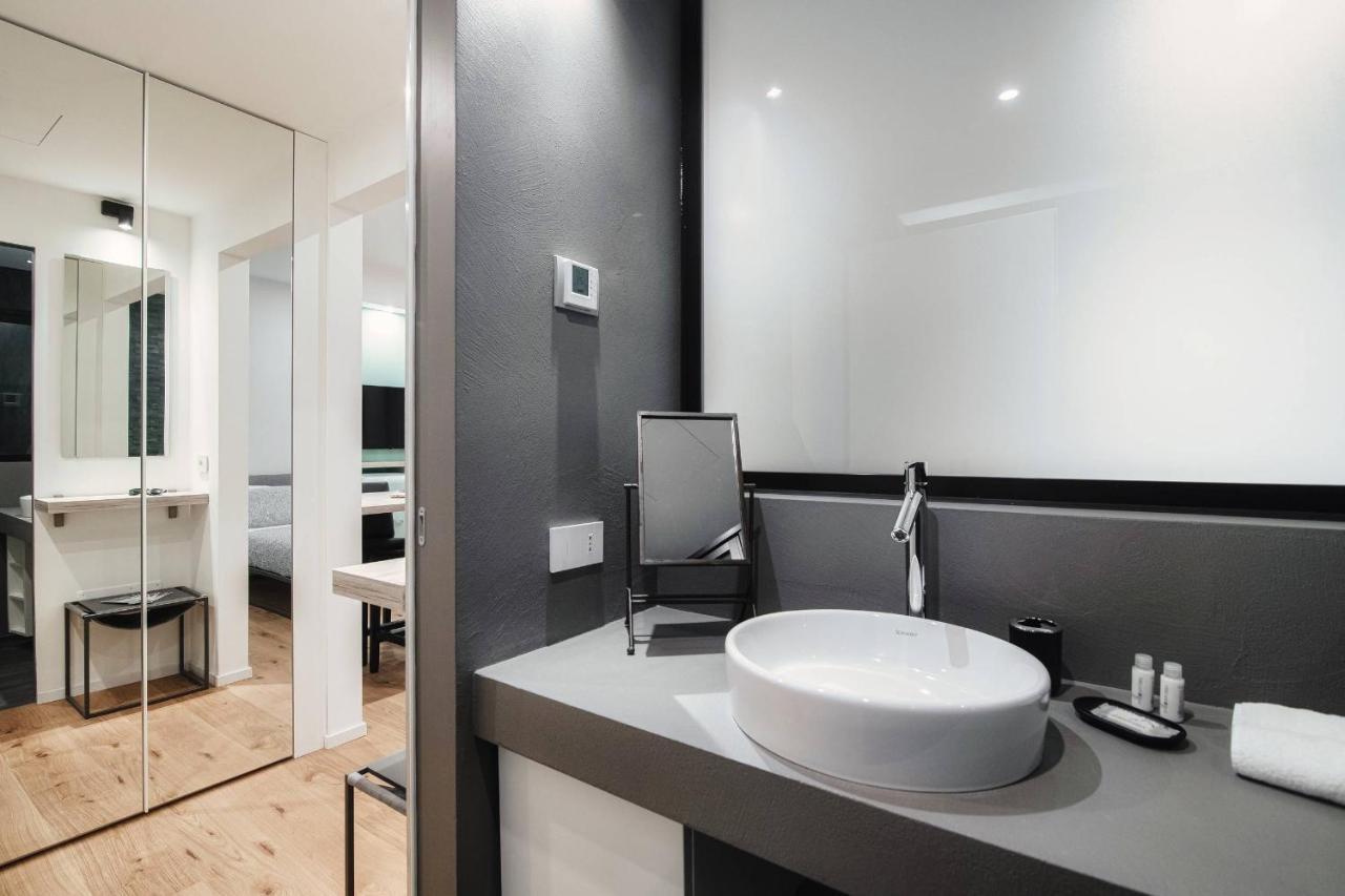 Cressoni Suite-Downtown Комо Екстер'єр фото